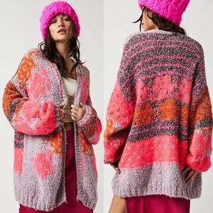 Free People Gather Me Close Cardi in Pink Rose Passion Flower Color Combo Rare